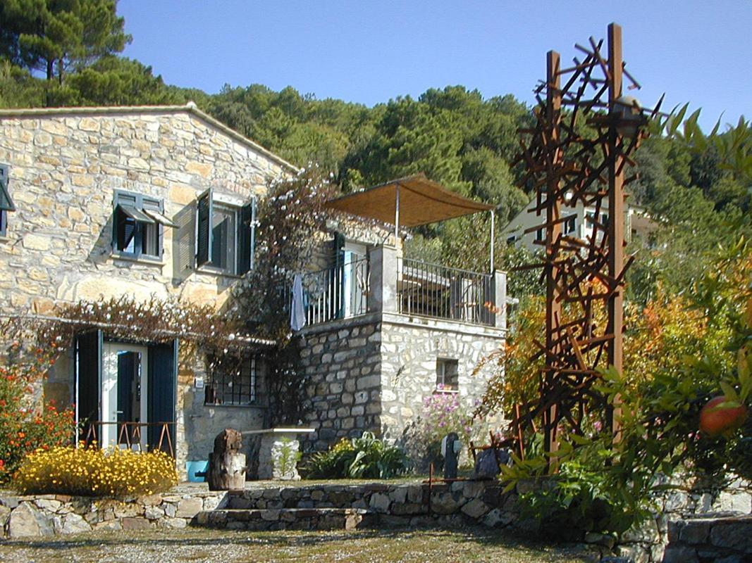 Cottage La Torre Del Pittore Bonassola Exterior photo